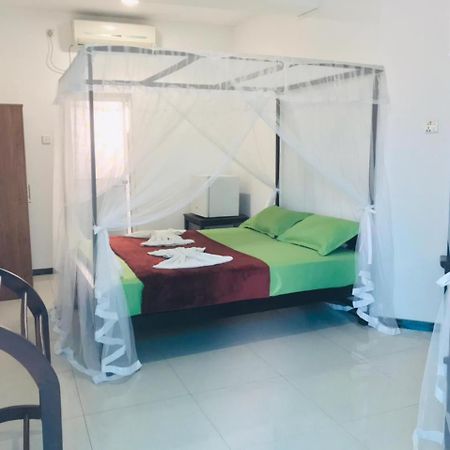 Crescent Resort Galle Exterior foto