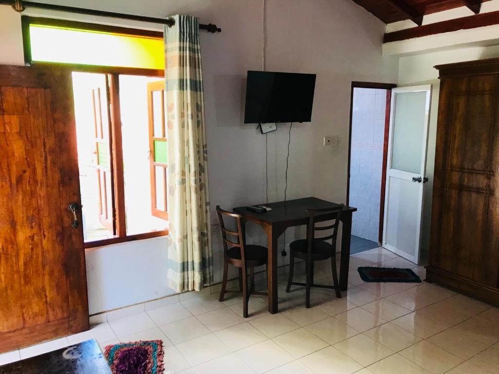 Crescent Resort Galle Exterior foto